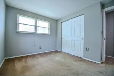 6951 Taylorsville Rd, Huber Heights, OH 45424 - Photo 21