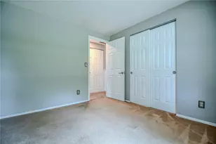 6951 Taylorsville Rd, Huber Heights, OH 45424 - Photo 23