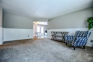 6951 Taylorsville Rd, Huber Heights, OH 45424 - Photo 5