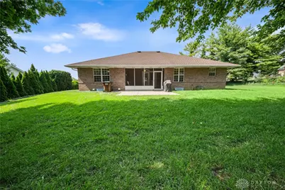 1780 Tearose Circle, Fairborn, OH 45324 - Photo 41