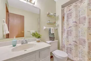 7832 Betsy Ross Cir, Washington Twp, OH 45459 - Photo 27