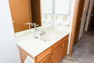 1830 Primrose Ln, Fairborn, OH 45324 - Photo 25