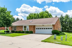 1830 Primrose Ln, Fairborn, OH 45324 - Photo 1