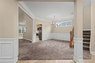 435 Springs Blvd, Springboro, OH 45066 - Photo 3