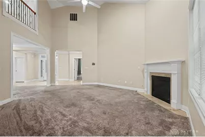 435 Springs Boulevard, Springboro, OH 45066 - Photo 3