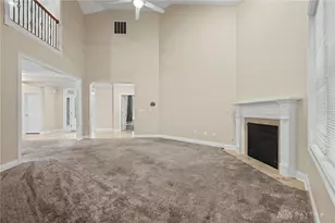 435 Springs Blvd, Springboro, OH 45066 - Photo 3