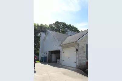 1070 Winston Lane, Tipp City, OH 45371 - Photo 11