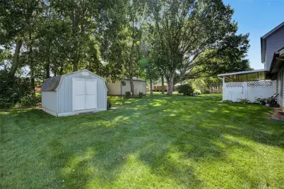 1070 Winston Lane, Tipp City, OH 45371 - Photo 11