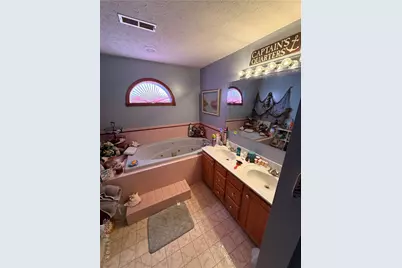 1070 Winston Lane, Tipp City, OH 45371 - Photo 63