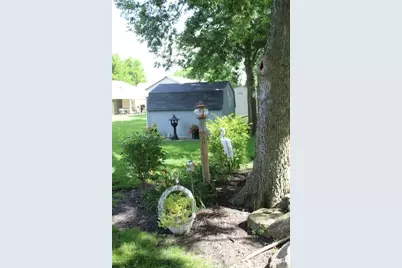 1070 Winston Lane, Tipp City, OH 45371 - Photo 19