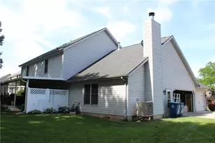 1070 Winston Ln, Tipp City, OH 45371 - Photo 17