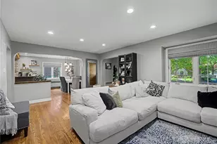 333 Thruston Blvd, Oakwood, OH 45419 - Photo 9
