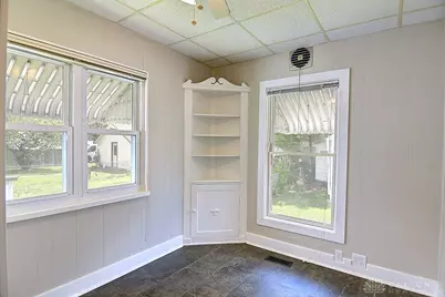523 Watervliet Avenue, Dayton, OH 45420 - Photo 9