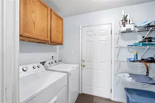 8704 Butterfield Ct, Franklin Twp, OH 45005 - Photo 15