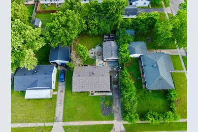 2610 Maplegrove Avenue, Harrison Twp, OH 45414 - Photo 5