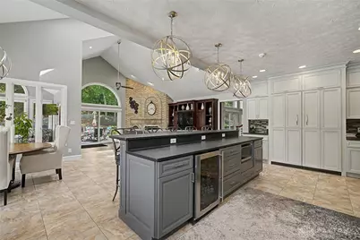 1973 W Alex Bell Road, Dayton, OH 45459 - Photo 21