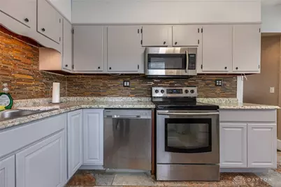 717 Parkview Avenue, Dayton, OH 45403 - Photo 9