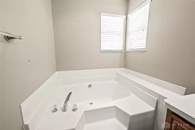 908 Cambridge Circle, Troy, OH 45373 - Photo 31