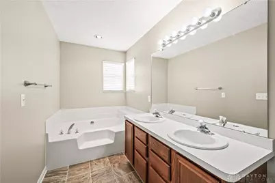 908 Cambridge Circle, Troy, OH 45373 - Photo 31