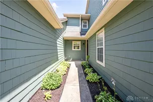 908 Cambridge Cir, Troy, OH 45373 - Photo 3