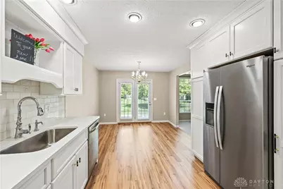 908 Cambridge Circle, Troy, OH 45373 - Photo 11