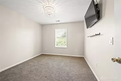 908 Cambridge Circle, Troy, OH 45373 - Photo 37