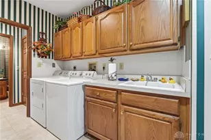 2534 Oakmoor Ln, Miami Township, OH 45459 - Photo 37