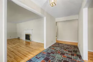 249 Greenmount Blvd, Oakwood, OH 45419 - Photo 9