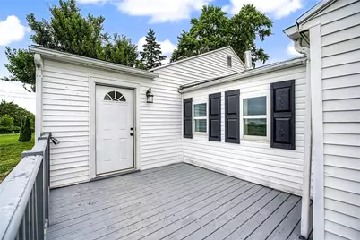 9106 Franklin Madison Road, Franklin Twp, OH 45327 - Photo 5