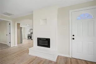 9106 Franklin Madison Rd, Franklin Twp, OH 45327 - Photo 13