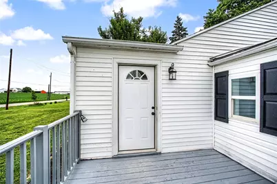 9106 Franklin Madison Road, Franklin Twp, OH 45327 - Photo 7