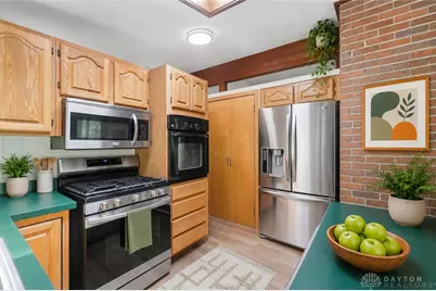 4107 Beechwood Drive, Bellbrook, OH 45305 - Photo 11