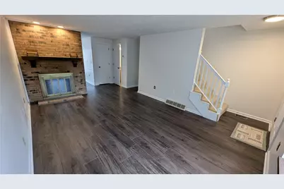 2633 S Kings Arms Circle, Centerville, OH 45440 - Photo 3