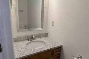 2633 S Kings Arms Cir, Centerville, OH 45440 - Photo 5