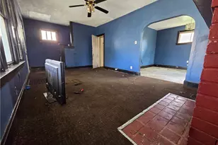 180 N Hague Ave, Columbus, OH 43204 - Photo 7