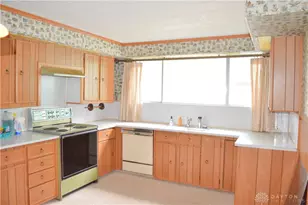 126 Staunton St, Piqua, OH 45356 - Photo 9