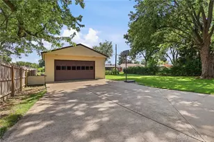 314 Kirkwood Dr, Vandalia, OH 45377 - Photo 3
