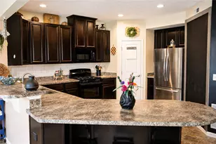 1555 Cedar Creek Dr, Clear Creek Township, OH 45458 - Photo 7