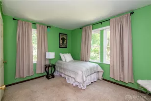 945 S Linden Ave, Miamisburg, OH 45342 - Photo 13
