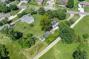 945 S Linden Ave, Miamisburg, OH 45342 - Photo 43