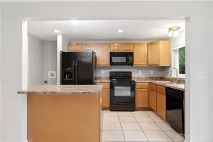 238 Bellaire Dr, Fairborn, OH 45324 - Photo 9