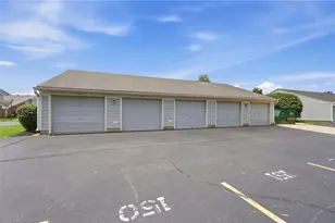 6611 Brigham Sq, Centerville, OH 45459 - Photo 45