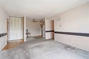 5611 E Coach, Kettering, OH 45440 - Photo 7