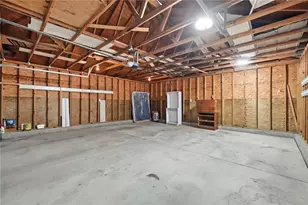 2425 Delta Ave, Kettering, OH 45419 - Photo 39