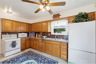 1611 Garwood Drive, Dayton, OH 45432 - Photo 15