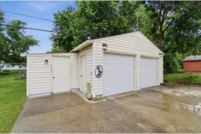 1611 Garwood Drive, Dayton, OH 45432 - Photo 37