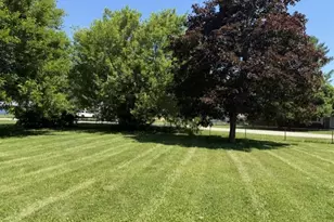 226 Hardacre Dr, Xenia Twp, OH 45385 - Photo 3