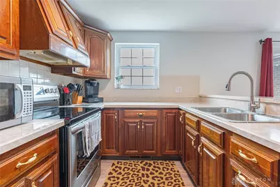 7994 Rustic Woods Drive, Huber Heights, OH 45424 - Photo 7