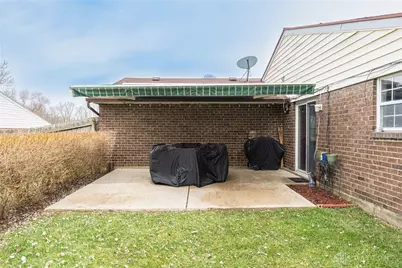 7994 Rustic Woods Drive, Huber Heights, OH 45424 - Photo 19