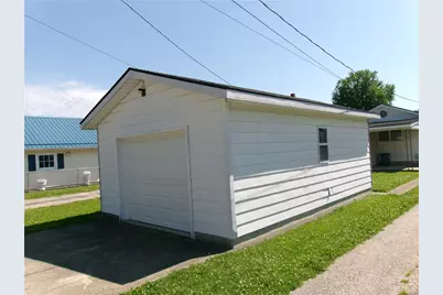 610 S Downing Street, Piqua, OH 45356 - Photo 13